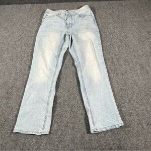 Frye Women's Cuffed Crop Jean 6/28 Denim (1859395) Light Wash Preppy Summer Boho